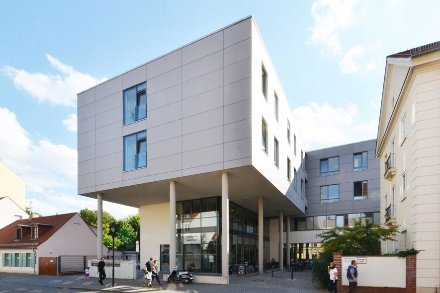Die Oberlinklinik in Potsdam-Babelsberg Die Oberlinklinik in Potsdam-Babelsberg