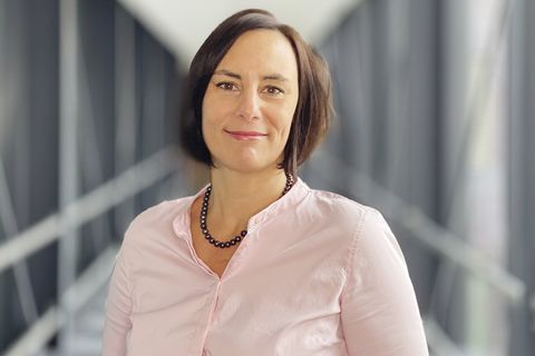 Nora Hertel, Referentin Fundraising