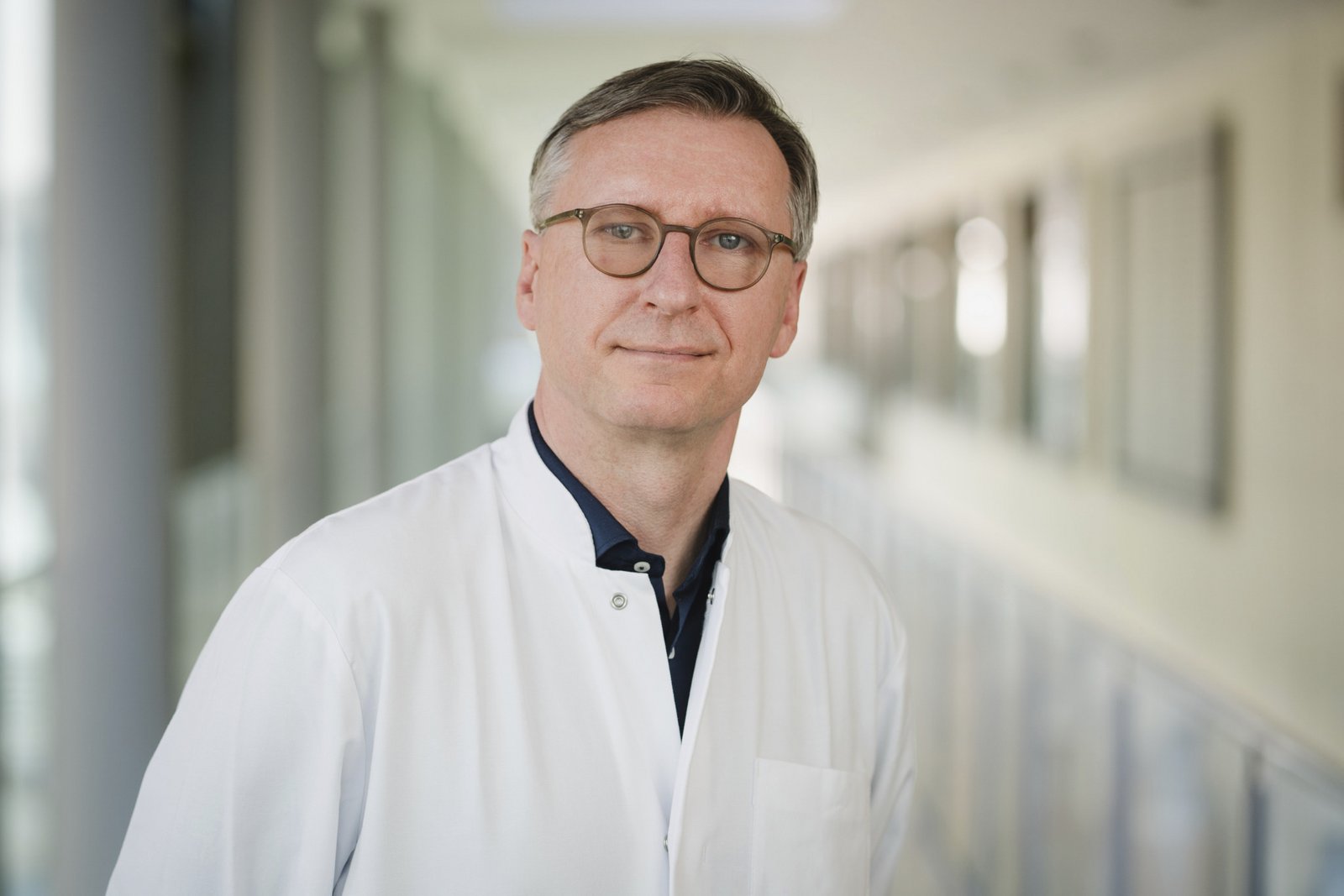 Chefarzt Dr. med. Torsten Schulze Chefarzt Dr. med. Torsten Schulze