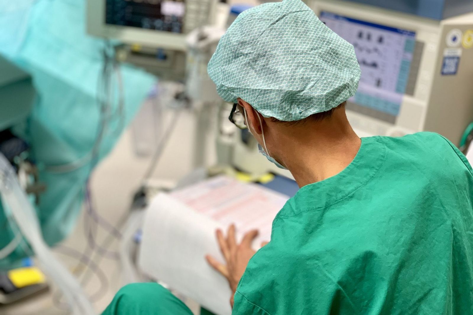 Allgemein-​ und Viszeralchirurgie mit Präzision auf dem modernsten medizinischen Stand