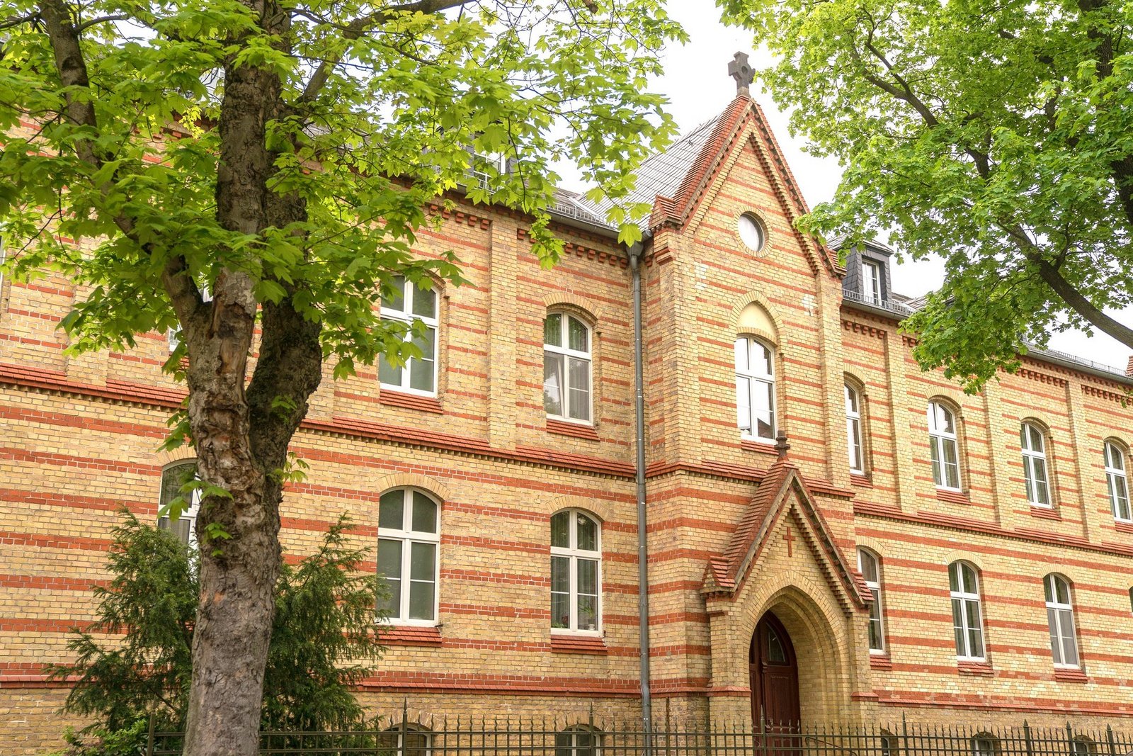 Gute Tradition in wechselvoller Geschichte - Bürgerstift am Heiligen See