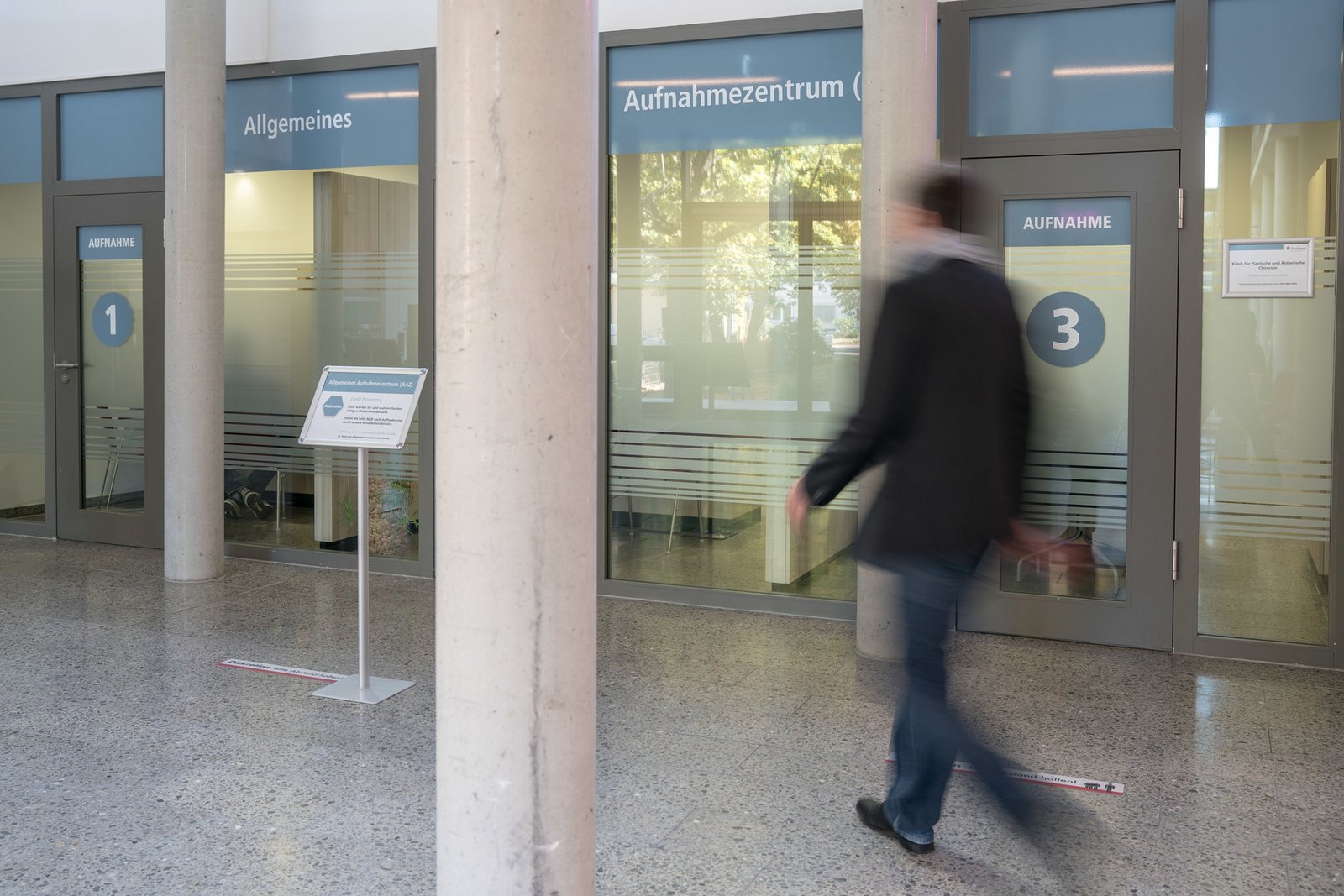 Allgemeines Aufnahmezentrum im St. Josefs-Krankenhaus Allgemeines Aufnahmezentrum im St. Josefs-Krankenhaus